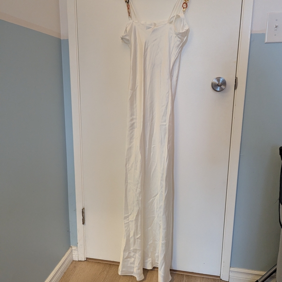 Zara White Blouse with Classic Collar - Picture 3 of 6